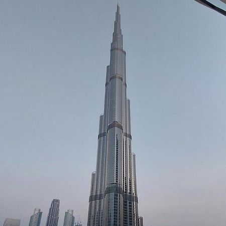 Burj View Vista Beautiful Apartment In Downtown Dubai Exterior photo